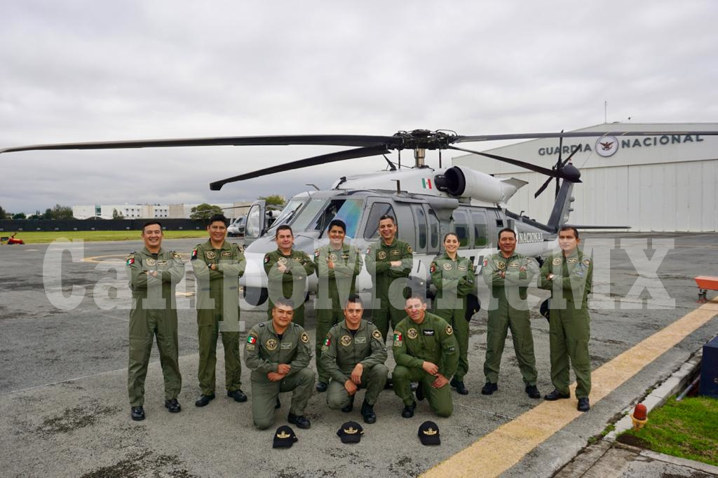 Pilotos de la Guardia Nacional que participaron en el Desfile Militar 2020